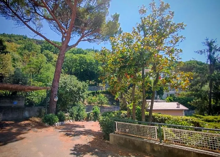 Forti Genova-free Parking Castellaccio 2 *