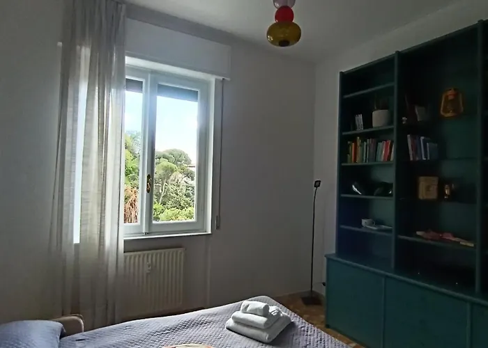 Διαμέρισμα Forti Genova-free Parking Castellaccio 2