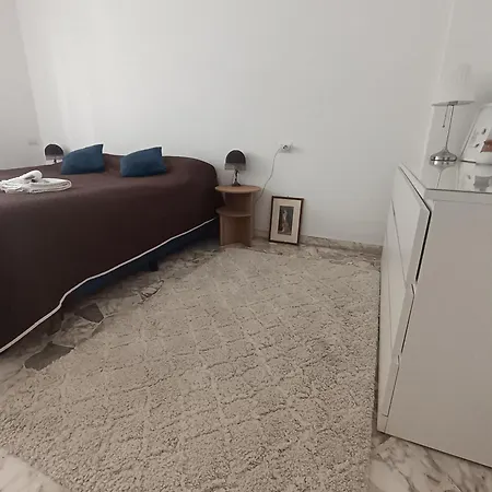 Forti Genova-free Parking Castellaccio 2 *